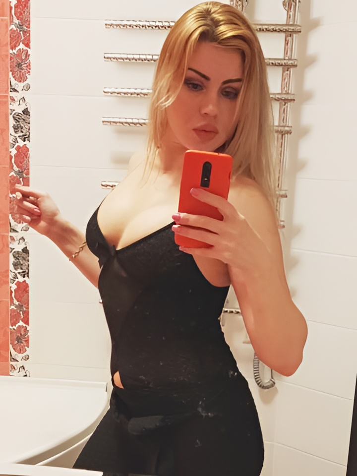 Каролина привлекательная девушка из Иркутска цена от 2000 руб