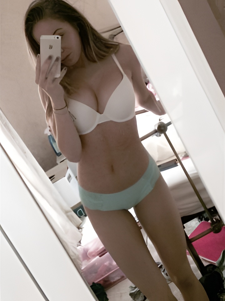 Индивидуалка Каролина, доступна для личного знакомства от 1500 руб