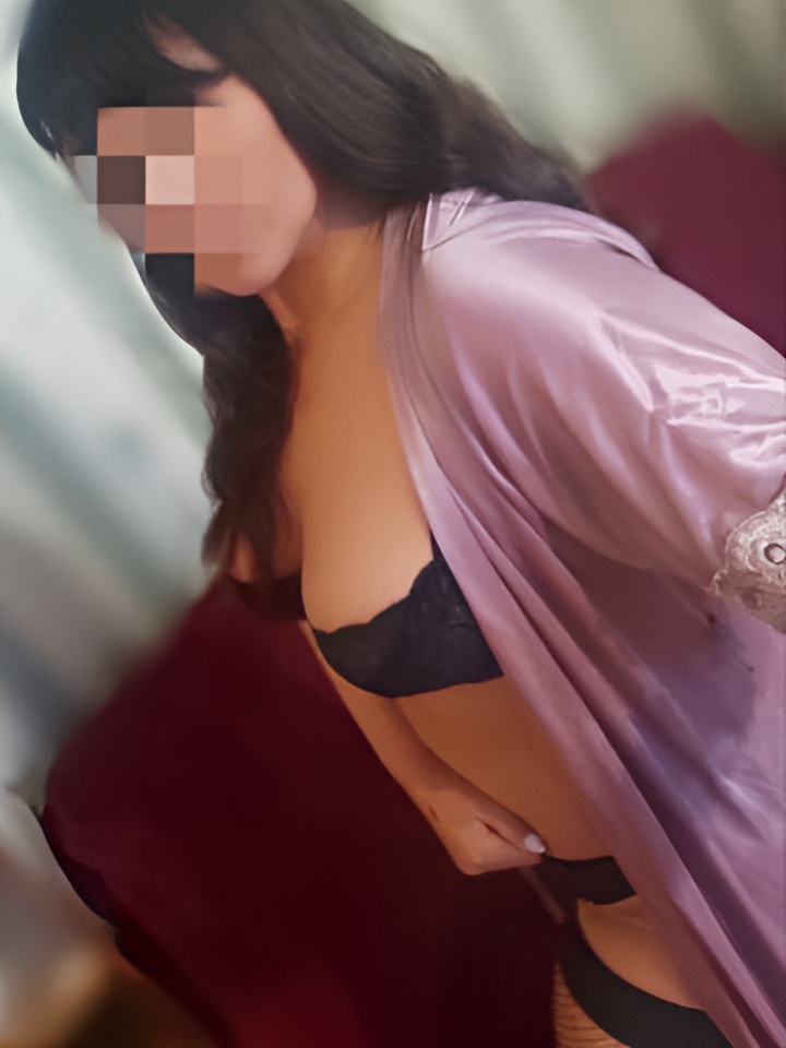 Ксения привлекательная девушка из Иркутска цена от 5000 руб