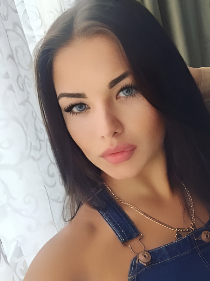 Индивидуалка Лина, доступна для личного знакомства от 3000 руб