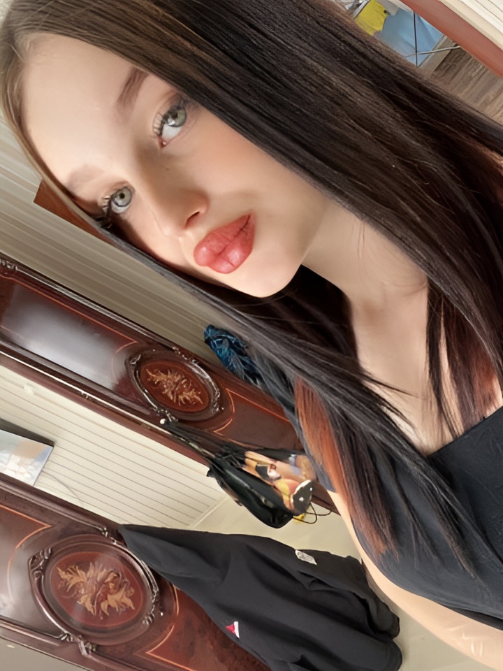 Линда привлекательная девушка из Иркутска цена от 5000 руб