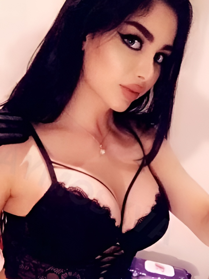 Роксана привлекательная девушка из Иркутска цена от 5000 руб