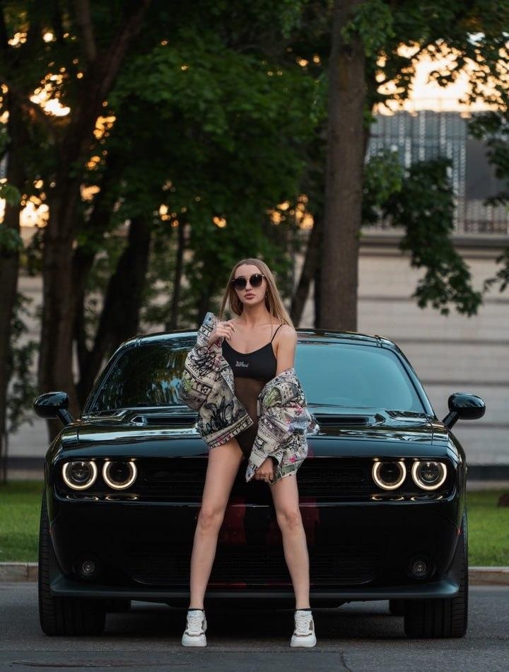 Радмила привлекательная девушка из Иркутска цена от 5000 руб